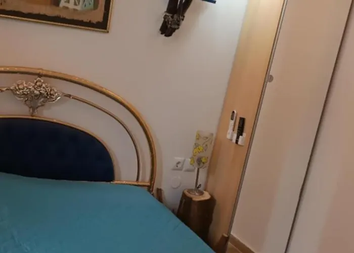 Billstef Lejlighed Nea Plagia
